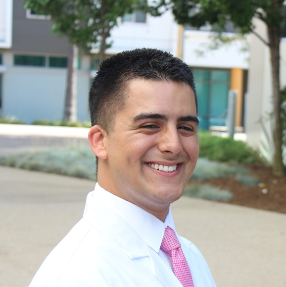 Meet your Posher, Luis-felipe - Picture 1 of 1